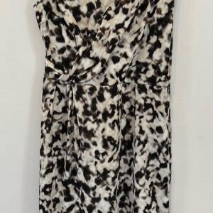 Ann Taylor Size 6 Leopard Print Dress